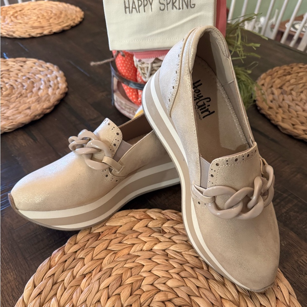 Corkys Cream Wedges with Chain Detail